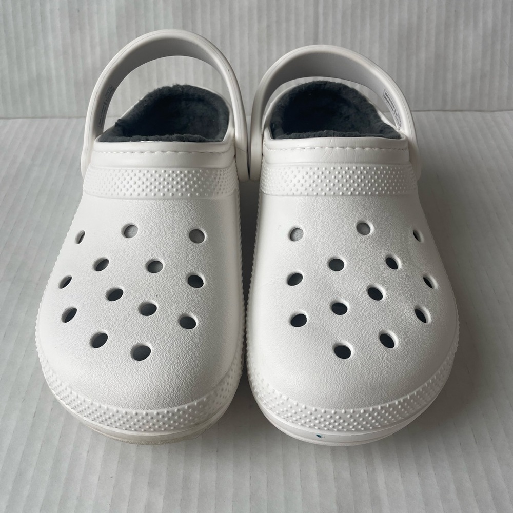Crocs Classic Lined Clogs Slip On 203591 White Gray Mens Size 7 Women Size 9